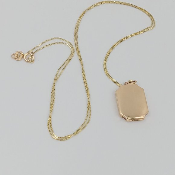 Vintage 10K YG Tiny Locket with Chain - Picture 4 of 15